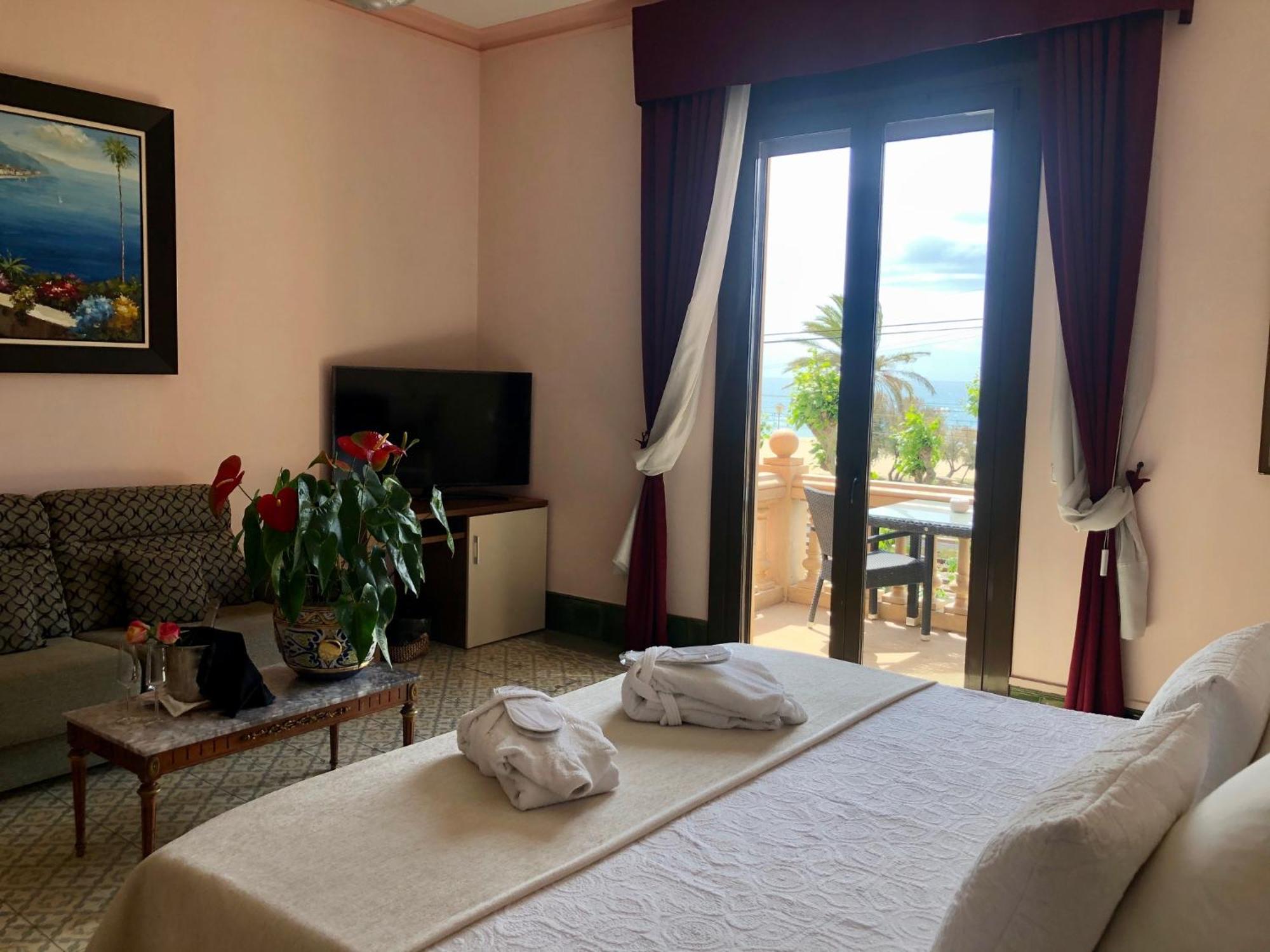 Hotel Llar De Capitans Masnou Kamer foto