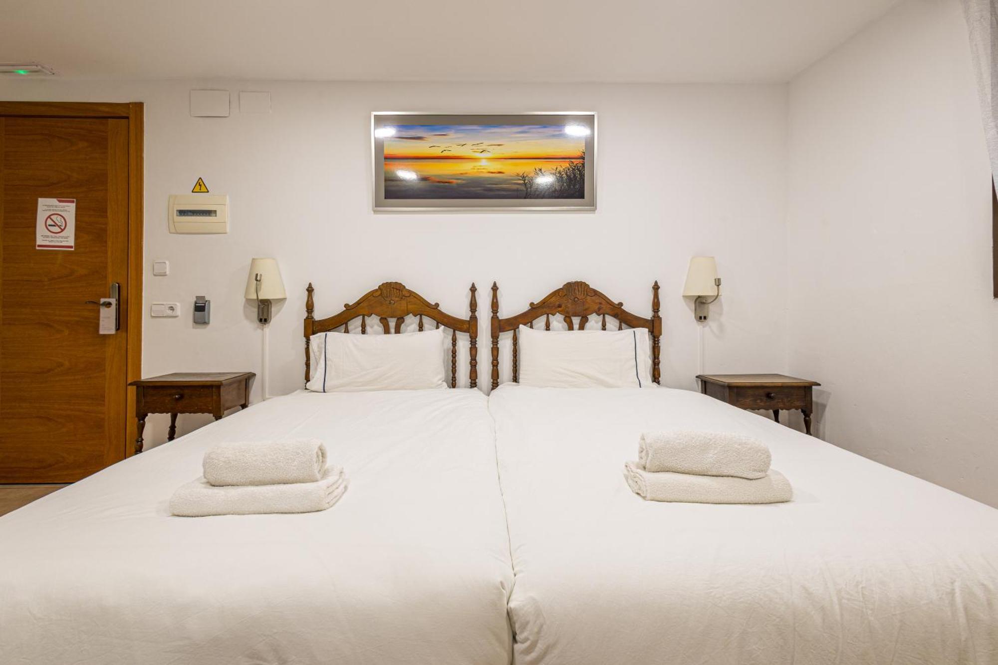 Hotel Llar De Capitans Masnou Buitenkant foto