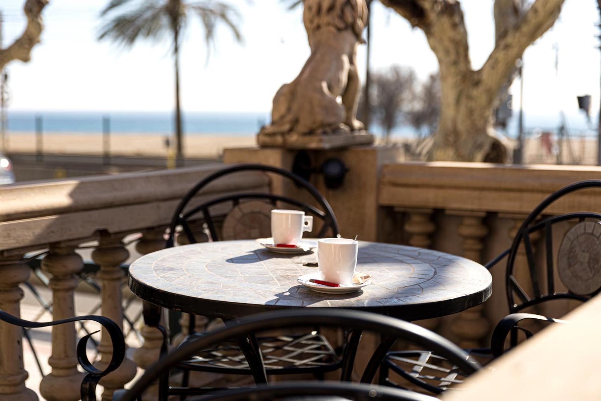 Hotel Llar De Capitans Masnou Buitenkant foto