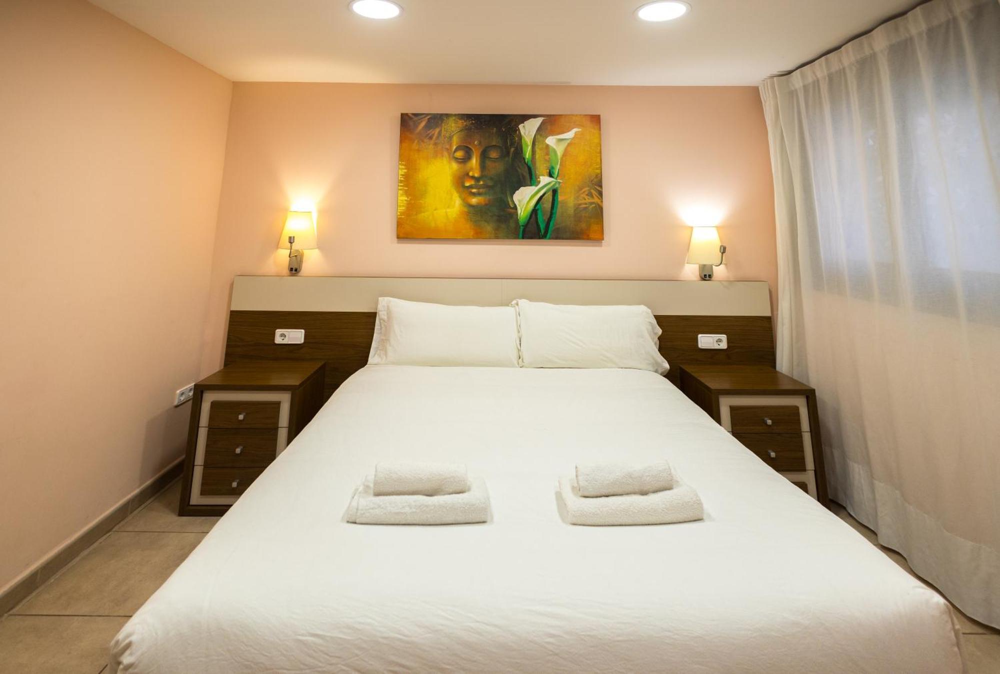 Hotel Llar De Capitans Masnou Buitenkant foto